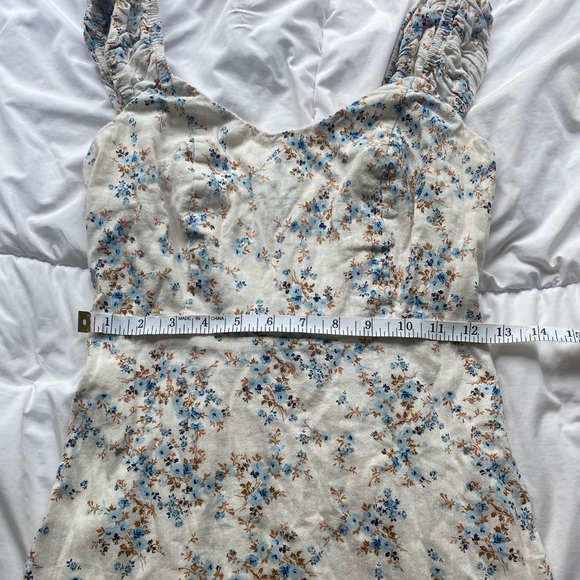 Old navy fit and flare puff-sleeve mini dress - Picture 5 of 6